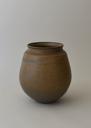 Low Poppy Vase in Hazel - Victoria Morris